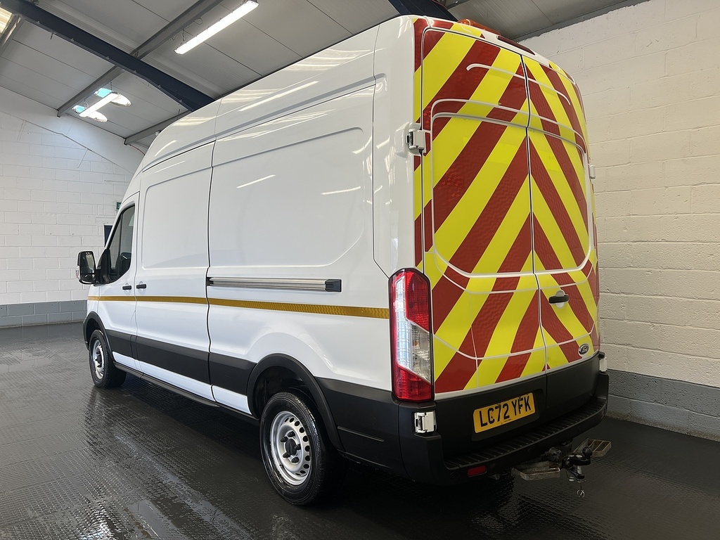 Ford Transit Custom 2.0 350 Ecoblue Leader Panel Van LC72YFK White #3