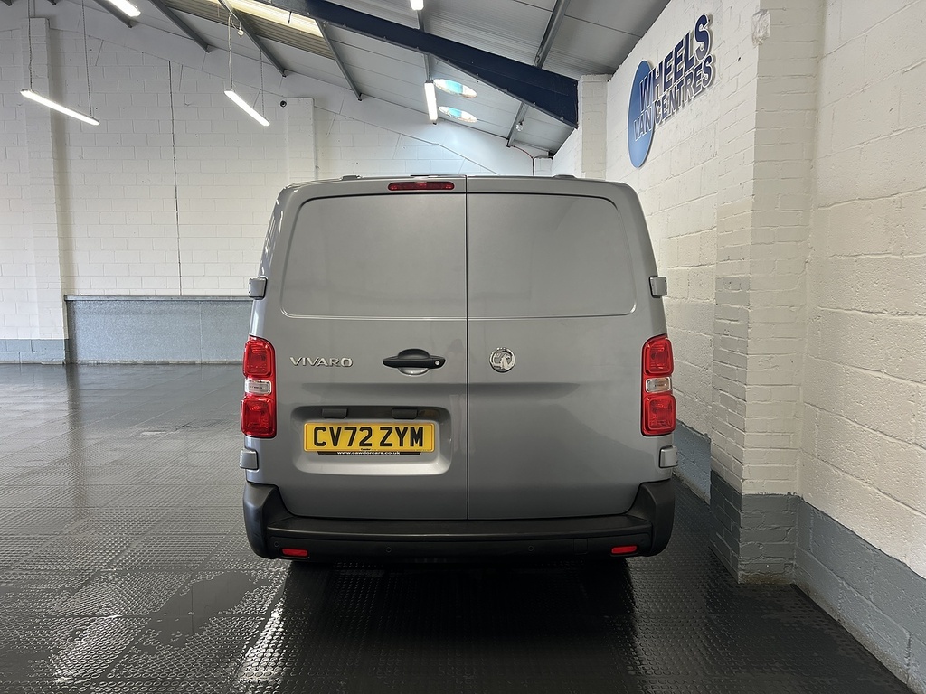 Vauxhall Vivaro 2.0 Turbo D 3100 Dynamic Panel Van 6Dr Grey #4