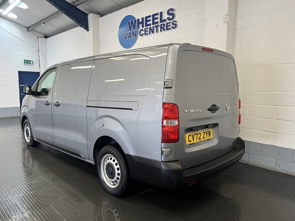 Vauxhall Vivaro 2.0 Turbo D 3100 Dynamic Panel Van 6Dr Grey #3