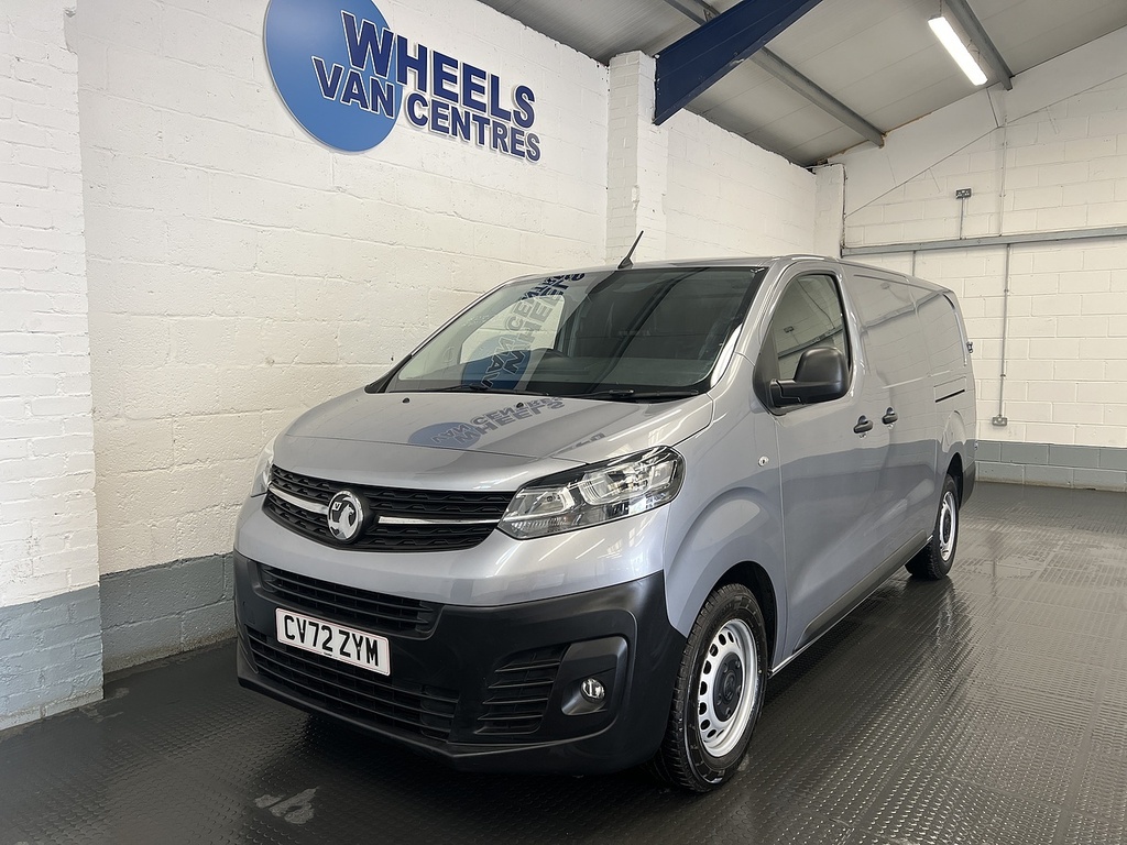 Vauxhall Vivaro 2.0 Turbo D 3100 Dynamic Panel Van 6Dr Grey