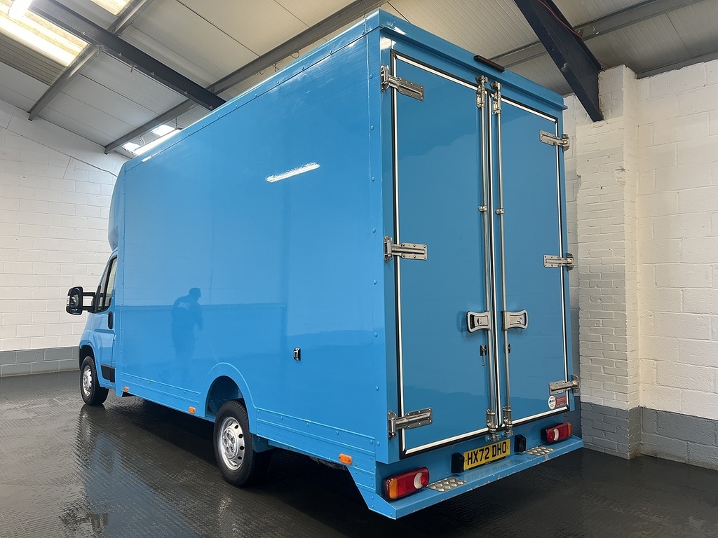 Peugeot Boxer Bluehdi 335 S 2.2 Lowloader HX72DHO Blue #3