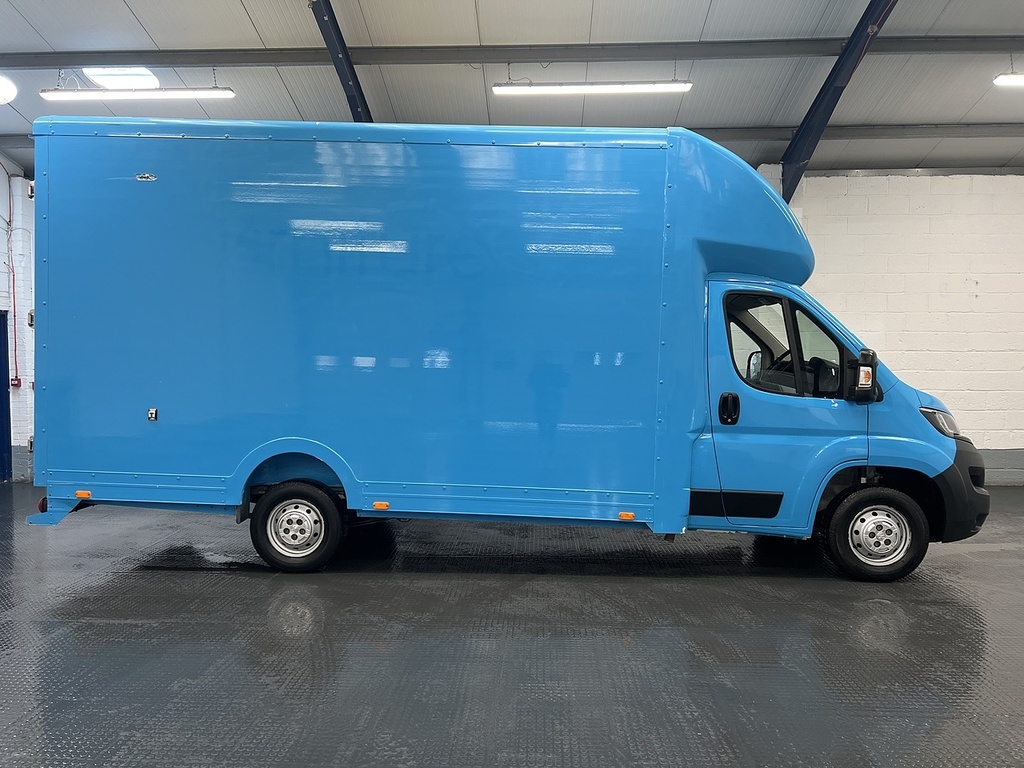 Peugeot Boxer Bluehdi 335 Professional Premium 2.2 Lowload HX72DGF Blue #6