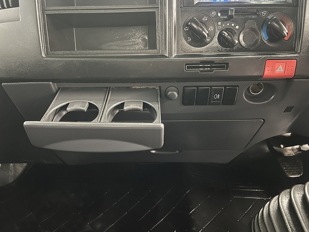 Isuzu  3L 3L 148 Bhp White #21