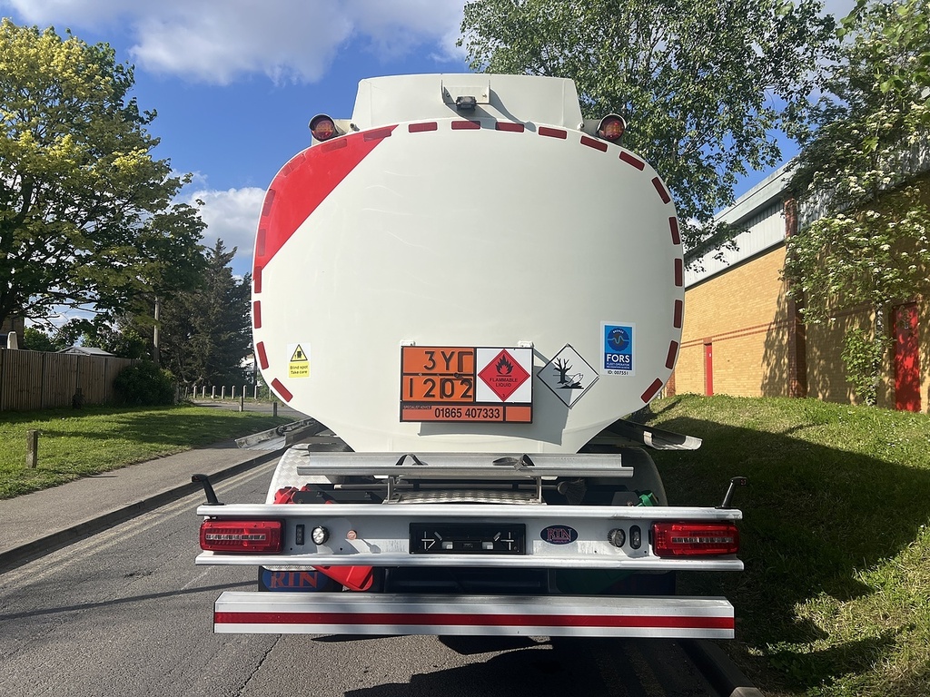 DAF All Models Adr Fuel Tanker 8X2 Rearlift And Steer 12.9 12.9 2 White #2