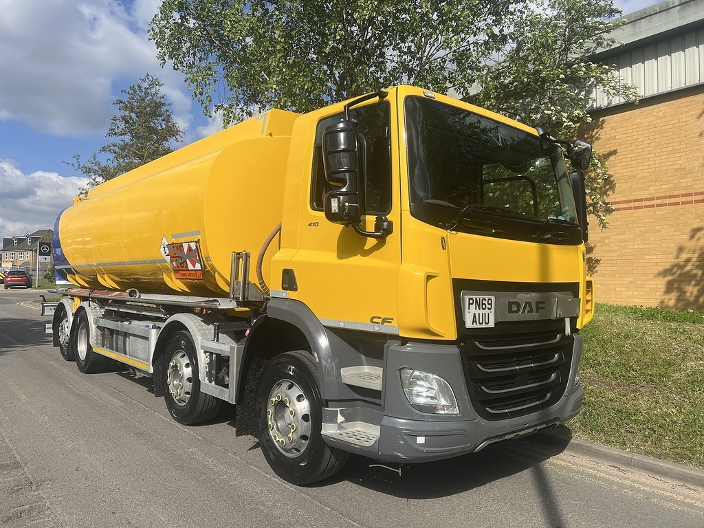 DAF All Models Adr Fuel Tanker 8X2 Rearlift And Steer 12.9 0.0 PN69AUU Yellow #5