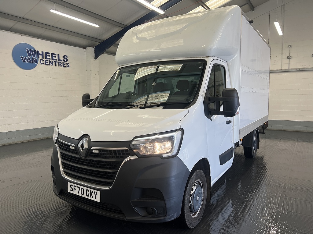 Renault Master 3.5T Fwd 2.3 Dci 135 Ml Business Luton 2.3 Lut White