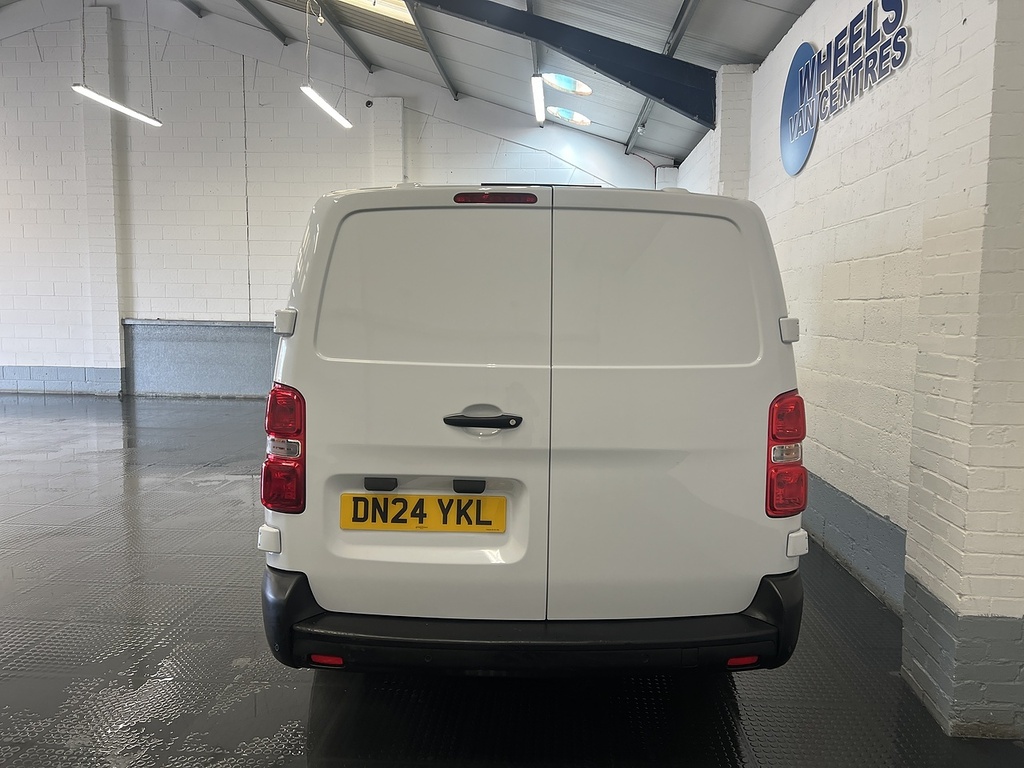 Vauxhall Vivaro 2.0 Turbo D Prime XL Panel Van 6Dr L DN24YKL White #4