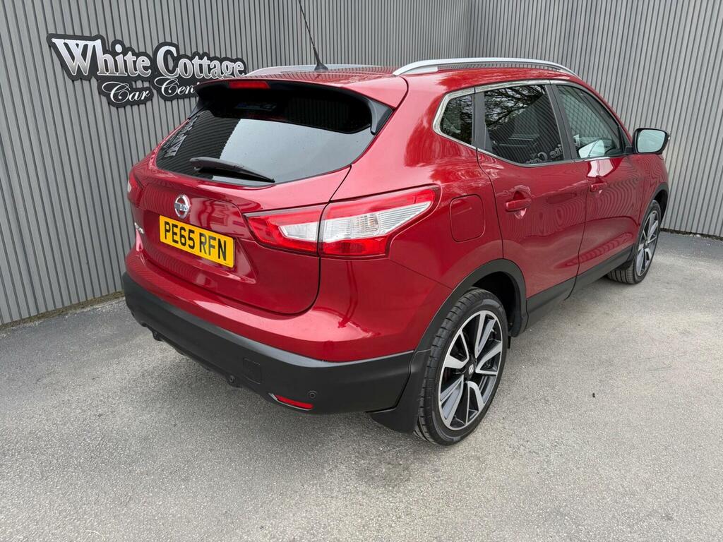 Nissan Qashqai Suv 1.6 Dci Tekna 2Wd Euro 6 Ss 201565 Red #2