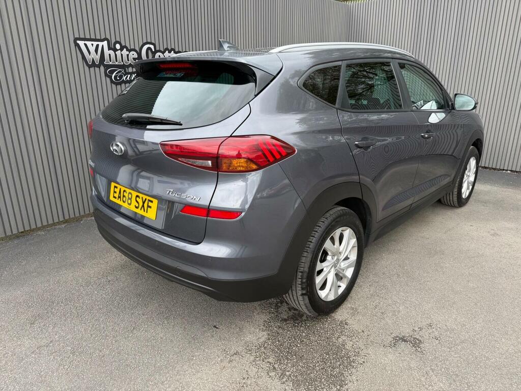 Hyundai Tucson Suv 1.6 Gdi Se Nav Euro 6 Ss 201868 EA68SXF Grey #2
