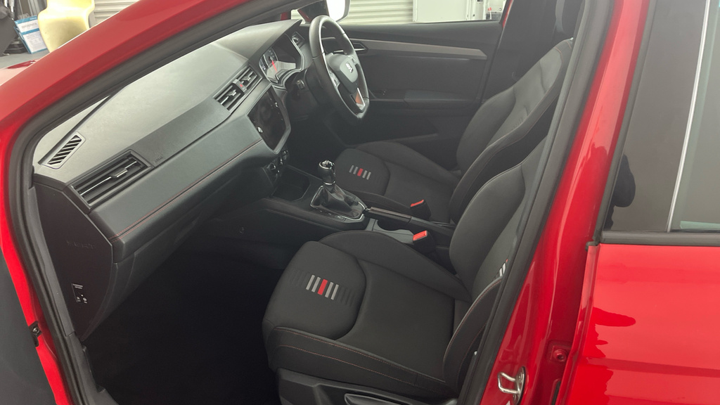 Seat Ibiza 1.0 Tsi Fr Hatchback Euro 6 Ss SD20WHK Red #2