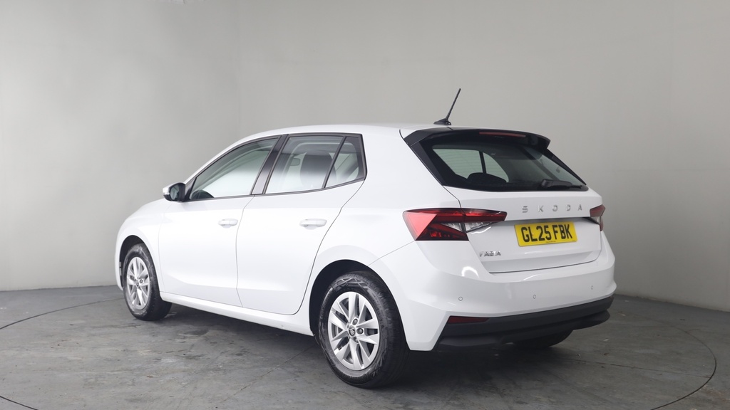 Skoda Fabia 1.0 Tsi Se Edition Hatchback Eur GL25FBK White #3