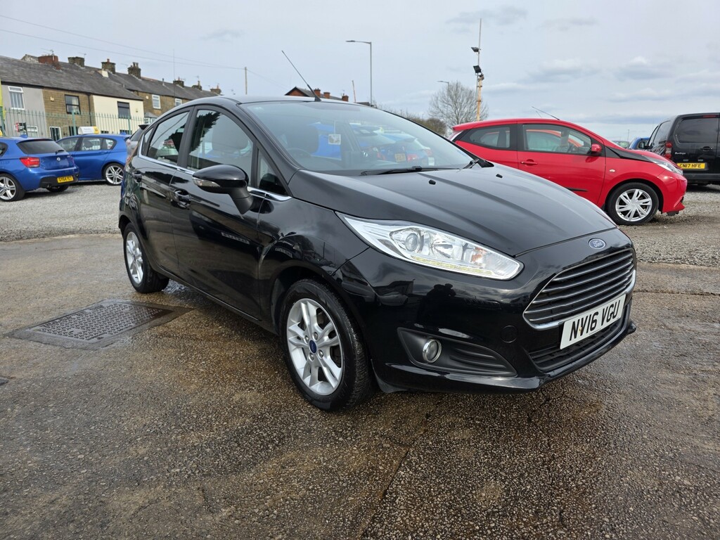 Ford Fiesta Hatchback 1.3 Zetec 201616 NV16VGU Black #2