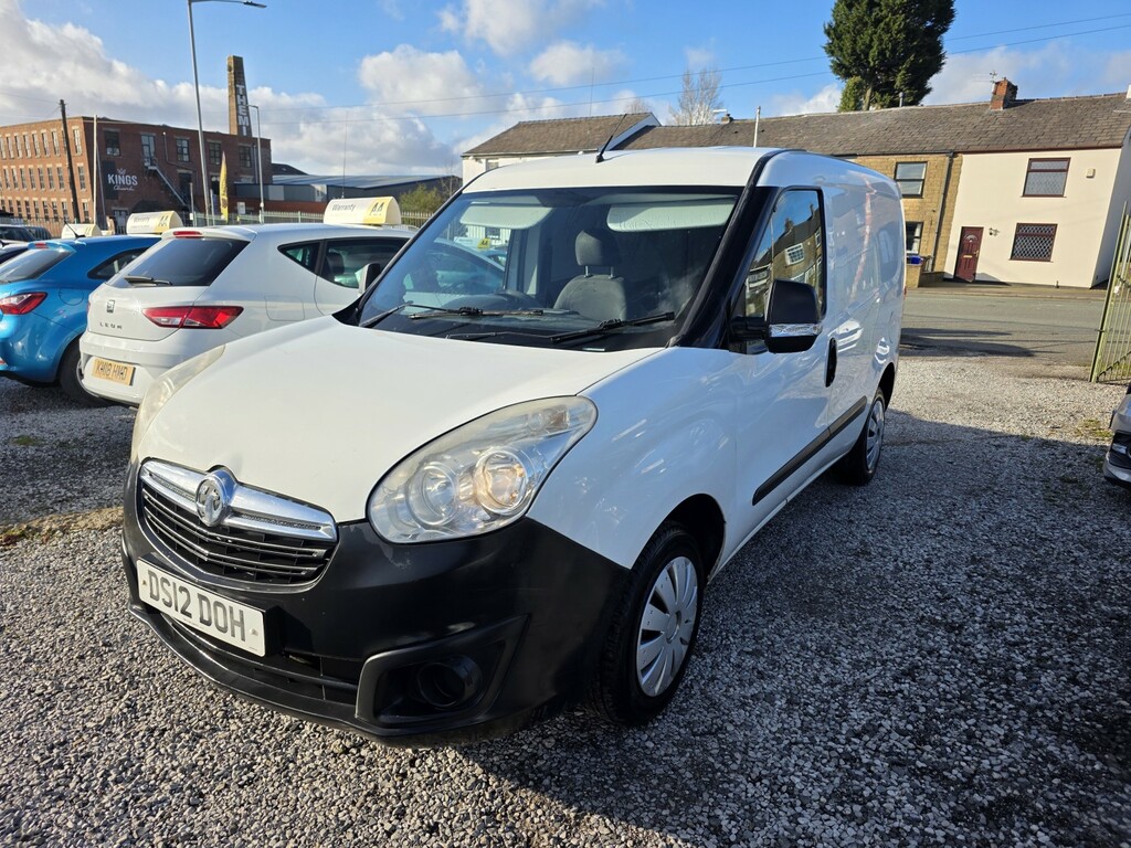 Vauxhall Combo 1.3 Cdti 2300 16V White #3
