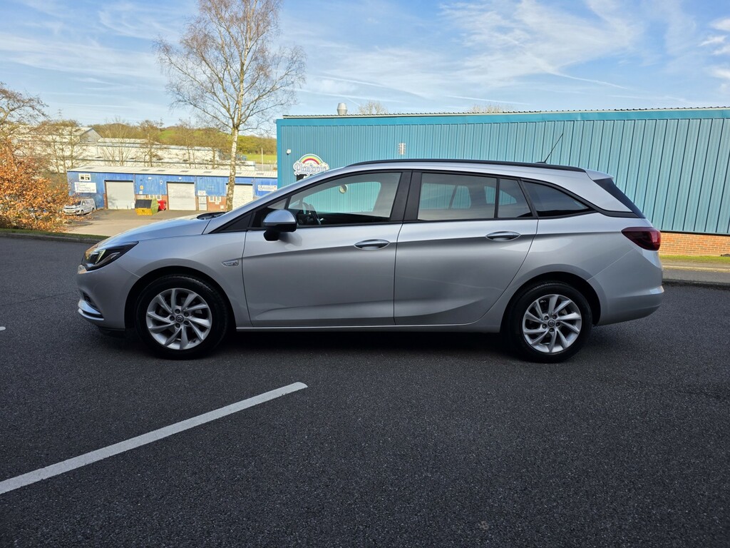 Vauxhall Astra Estate 1.6 Cdti Ecotec Blueinjection Tech Line Nav BF68KWJ Silver #4
