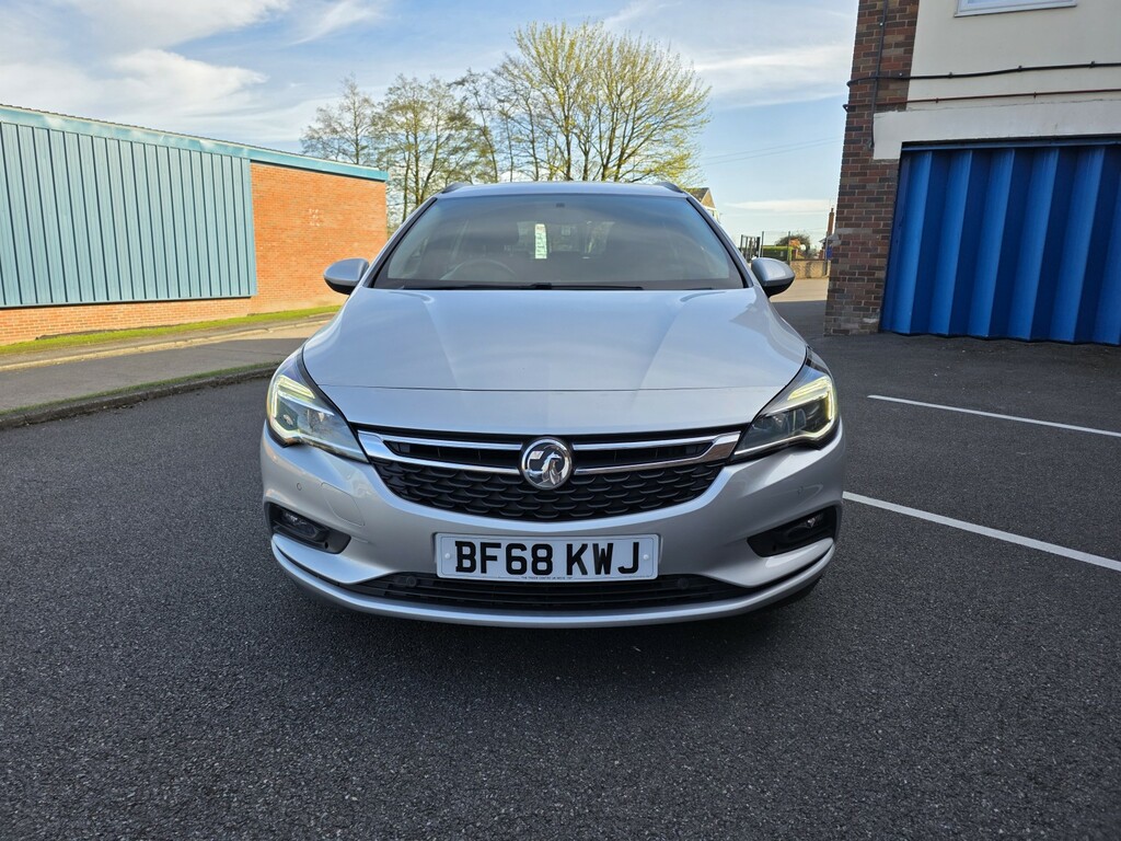 Vauxhall Astra Estate 1.6 Cdti Ecotec Blueinjection Tech Line Nav Silver
