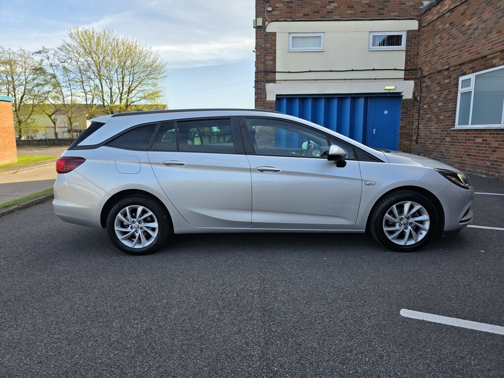 Vauxhall Astra Estate 1.6 Cdti Ecotec Blueinjection Tech Line Nav BF68KWJ Silver #5