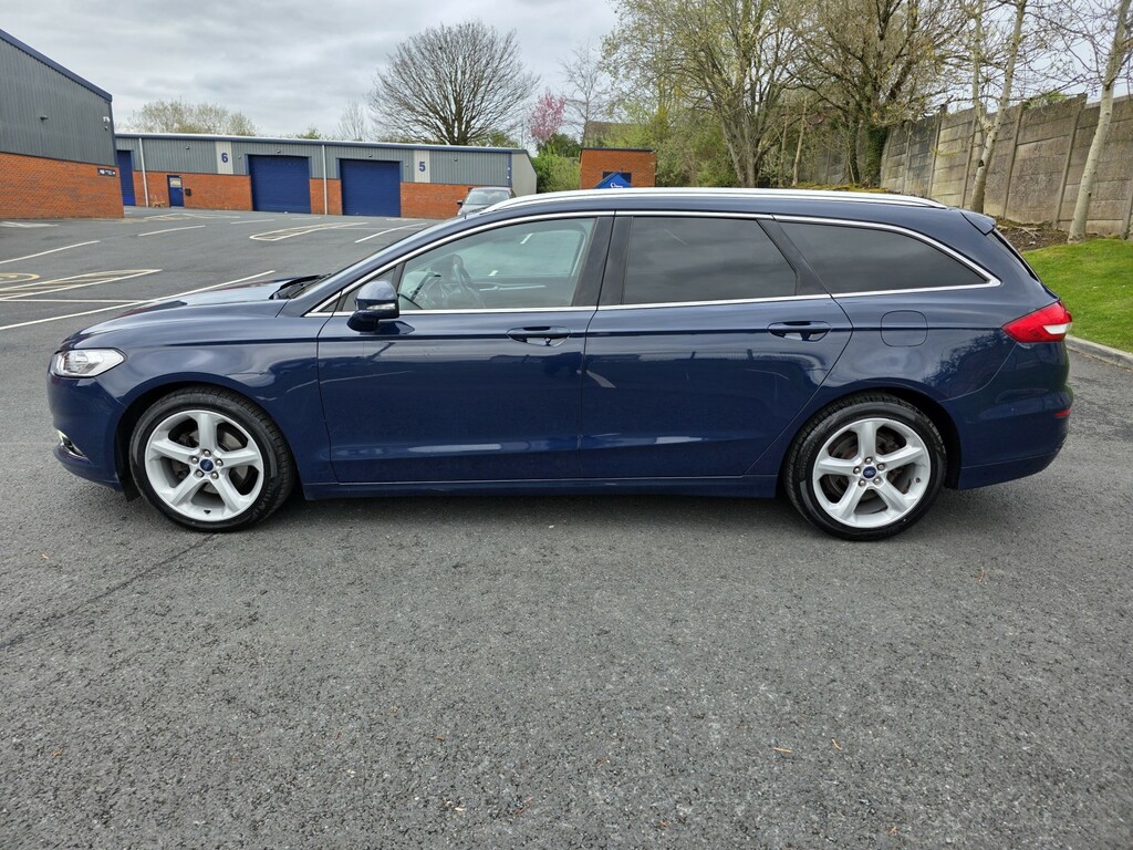 Ford Mondeo Estate 2.0 Tdci Titanium Edition 201868 AX68NXL Blue #4