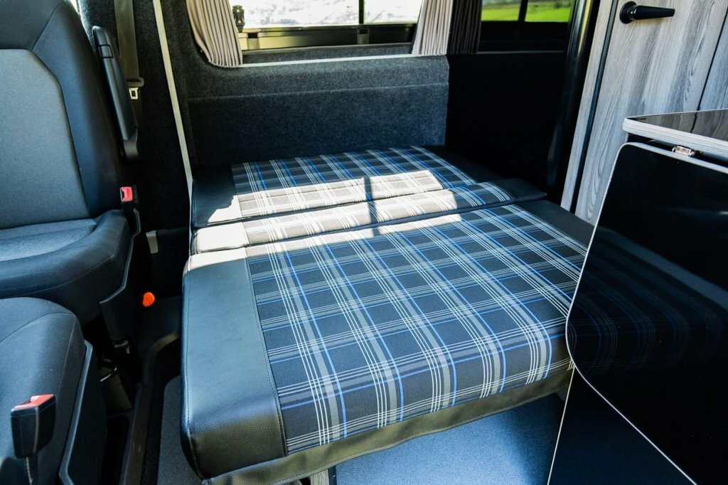 Volkswagen Crafter 2L Startline SD71NRF Blue #4