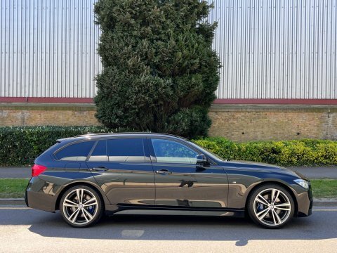 BMW 3 Series 2017 17 2.0 Black #2