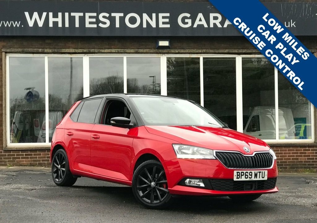 Skoda Fabia 1L Colour Edition Red