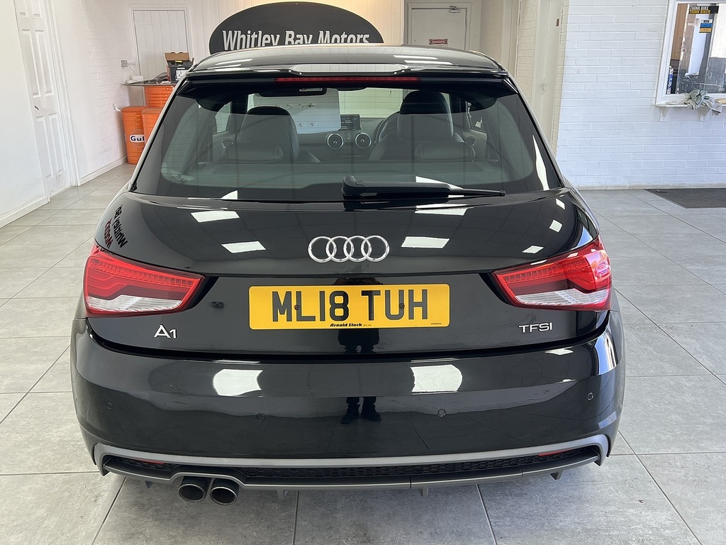 Audi A1 Tfsi S Line ML18TUH Black #4