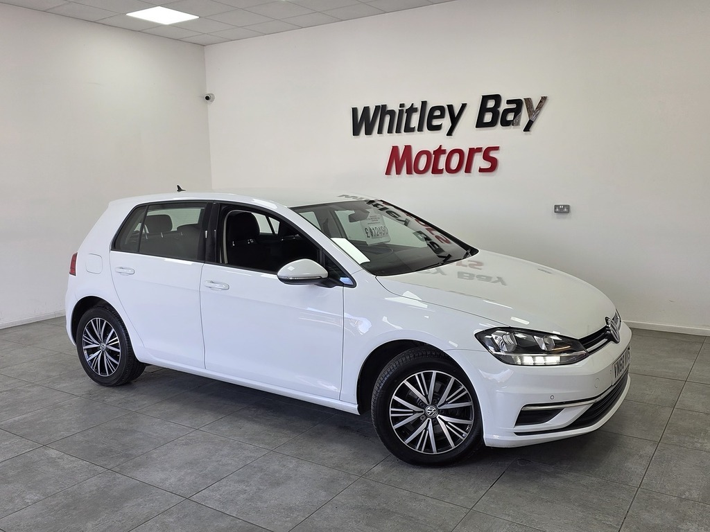 Volkswagen Golf Tdi Se Nav White