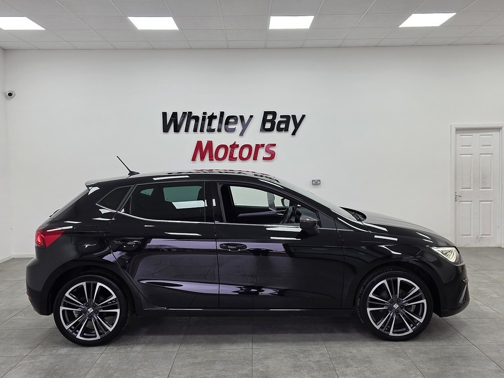 Seat Ibiza Tsi Xcellence Lux DG74XAP Black #2