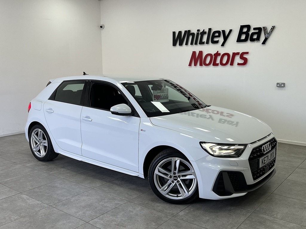 Audi A1 Tfsi S Line White