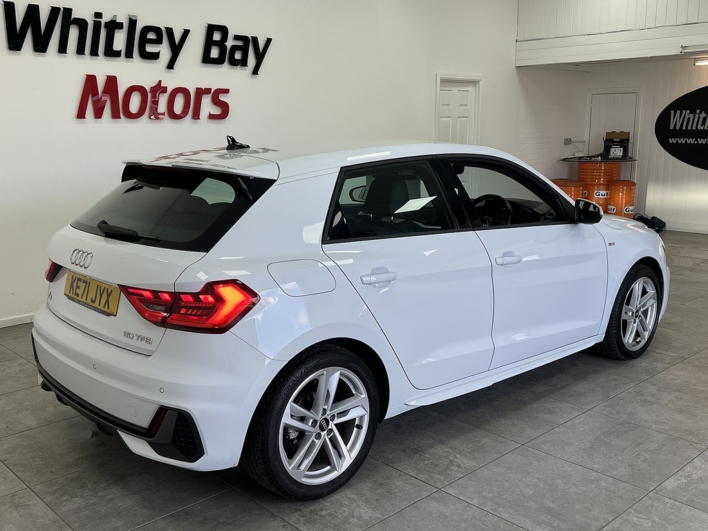 Audi A1 Tfsi S Line KE71JYX White #3