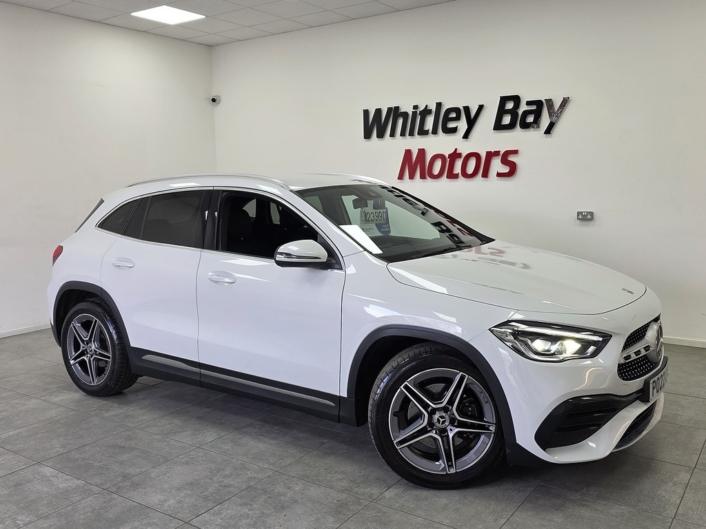 Mercedes-Benz GLA Class Gla200 Amg Line White