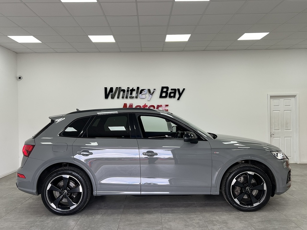 Audi Q5 Tdi Black Edition KR69GKK Grey #2