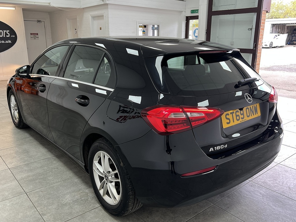 Mercedes-Benz A Class A180d Se ST69ONW Black #4