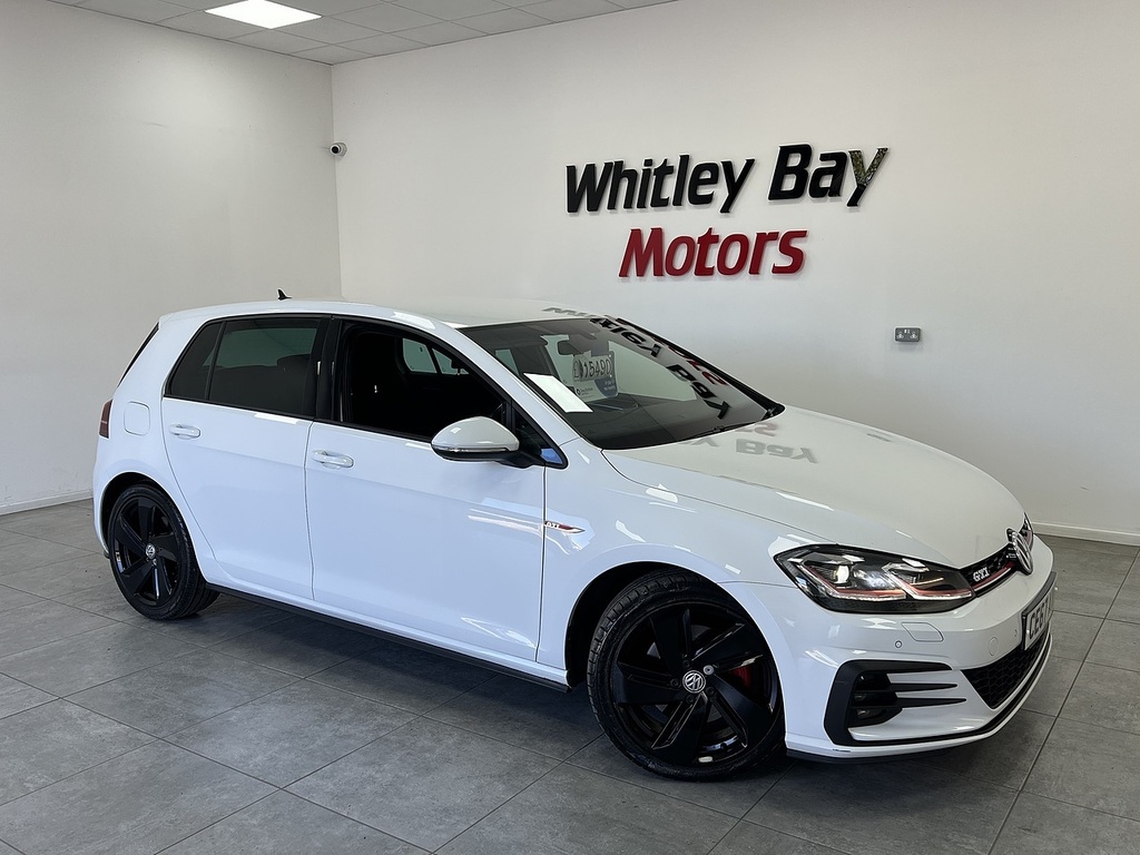 Volkswagen Golf Tsi Gti White