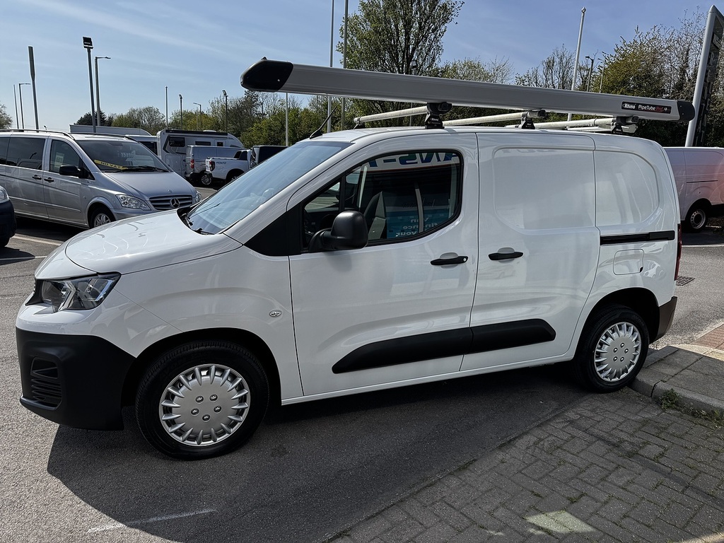 Peugeot Partner 1.5 Bluehdi 1000 Professional Premium Standard P ND72YTR White #6