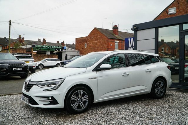 Renault Megane E-Tech Iconic E-tech White #18