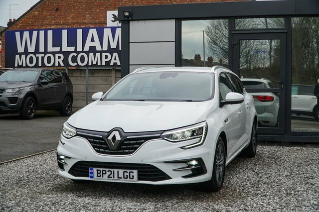 Renault Megane E-Tech Iconic E-tech White #5
