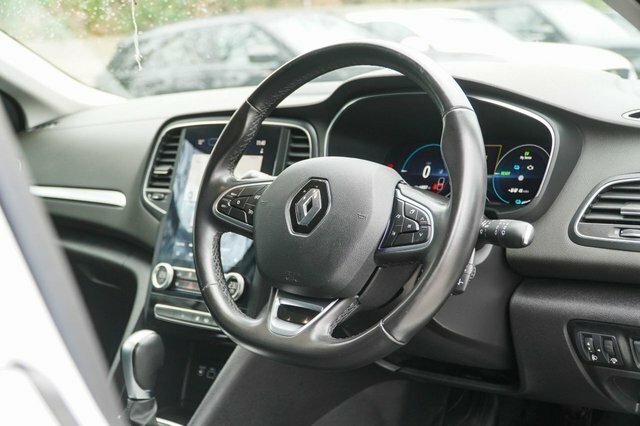 Renault Megane E-Tech Iconic E-tech White #51