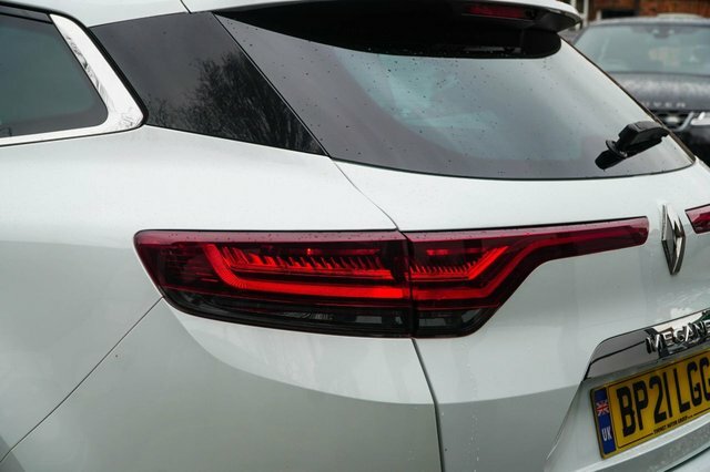 Renault Megane E-Tech Iconic E-tech White #21