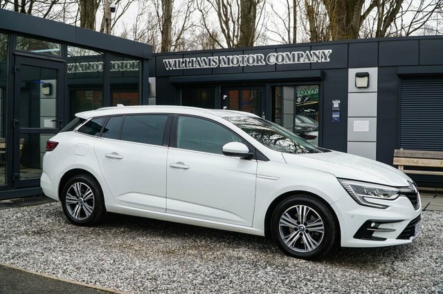 Renault Megane E-Tech Iconic E-tech White #16