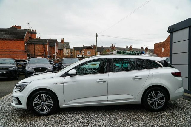 Renault Megane E-Tech Iconic E-tech White #19
