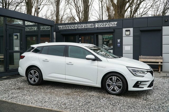 Renault Megane E-Tech Iconic E-tech White #7