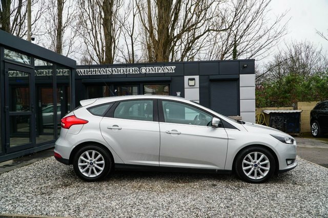 Ford Focus 2016 1.0T Ecoboost Titanium Hatchback M LS66NVE Silver #3