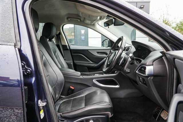 Jaguar F-Pace 2018 3.0 D300 V6 S Suv Awd Euro 6 Blue