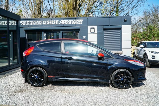 Ford Fiesta 2015 1.0T Ecoboost Zetec S Hatchback Ma L14GST Black #3