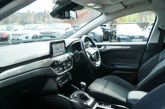 Ford Focus 2019 1.5 Ecoblue Titanium Hatchback Man BT69VPF Blue #4