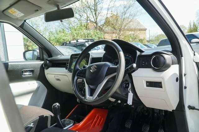 Suzuki Ignis 2018 1.2 Dualjet Sz-t Hatchback HW68EOL White #2