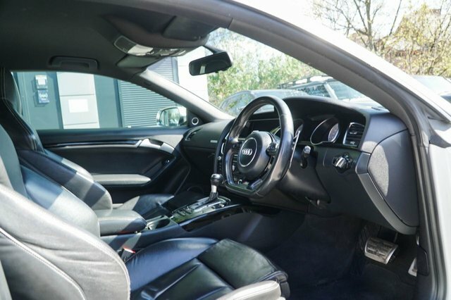 Audi S5 2012 3.0 Tfsi V6 Black Edition Coupe S T70GBW White #2