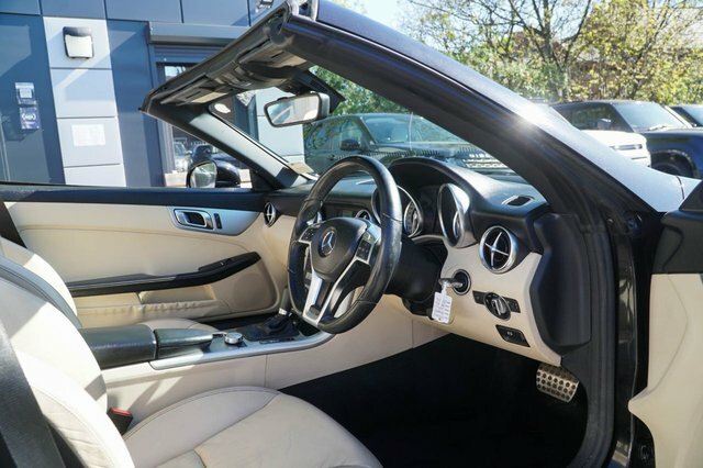 Mercedes-Benz SLK 2013 2.1 Slk250 Cdi Amg Sport Convertible Dies Black
