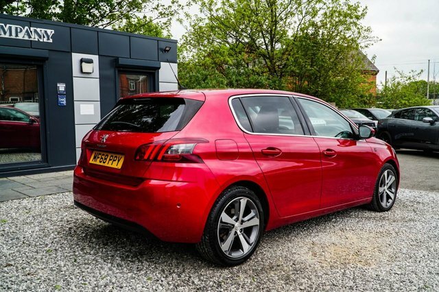 Peugeot 308 2018 1.2 Puretech Tech Edition Hatchback Petro MF68PPY Red #5
