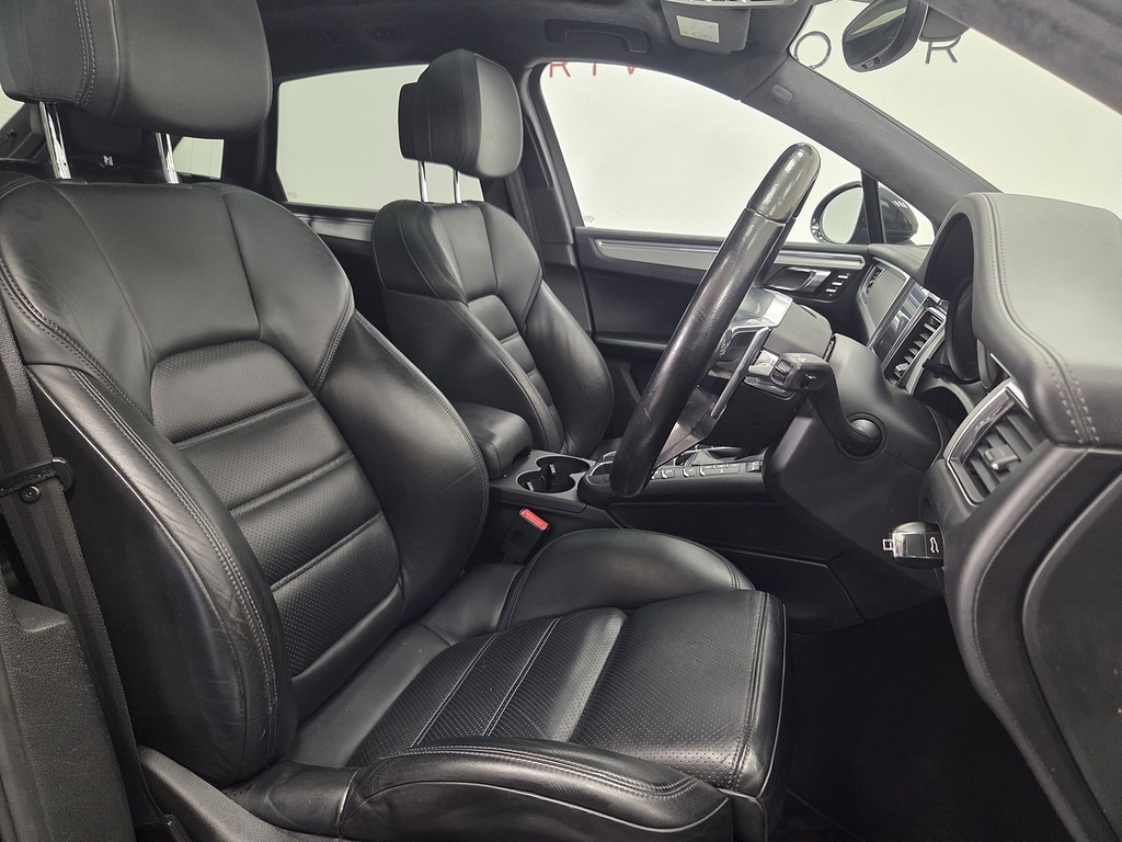 Porsche Macan 3.6T V6 Turbo Suv Pdk 4Wd Euro 6 Ss Black #2